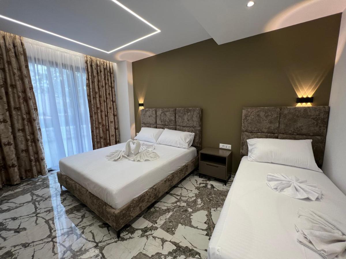 Poseidon Hotel 2 Ksamil Bagian luar foto