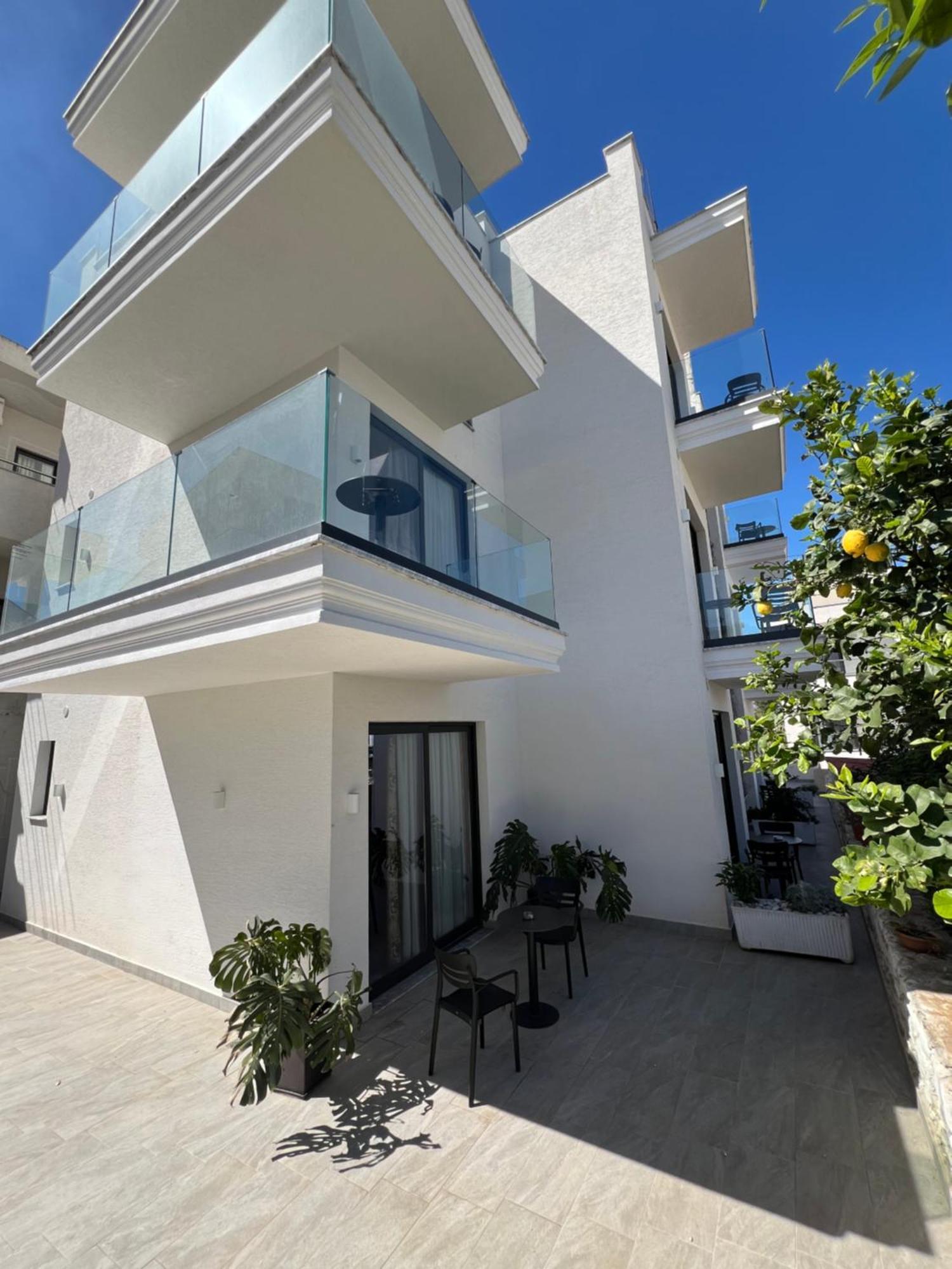 Poseidon Hotel 2 Ksamil Bagian luar foto